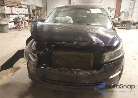 2021 Kia Sedona Lx из США, поврежденный, VIN KNDMB5C10M6668560